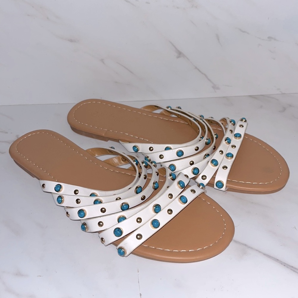 NEW OLIVIA MILLER dreamer white beaded sandal slide sz 8